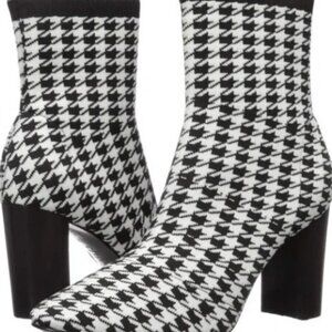 Charles by Charles David Women's Banker Fashion Boot, Black/White, Size 8.5
